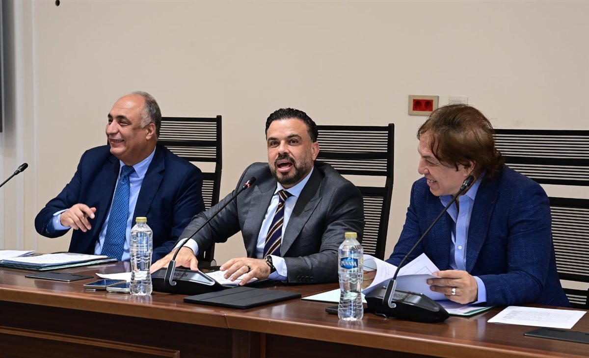 شباب النواب توصي بزيادة الأجور و دعم مشروعات البطل الاولمبي