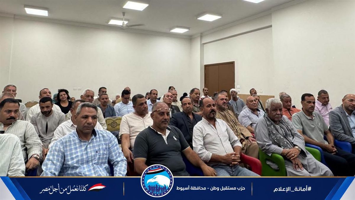 أهالي أبنوب يطرحون مطالبهم واحتياجاتهم الخدمية