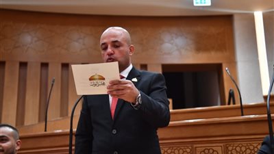 النائب إسماعيل موسي يؤدي اليمين الدستوري