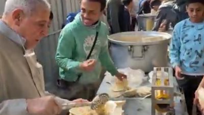 نفحات الخير.. النائب أمين مسعود يوزع لحمة بالشرابية ليلة الإسراء والمعراج