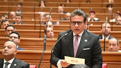 خدمة المواطن أولا: طاهر الخولي يتابع أعمال النظافة بمحيط جامع عمر بن العاص