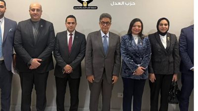 النائبة فاطمة الزهراء عادل تزور نقابة الأطباء البيطريين لتعزيز التعاون