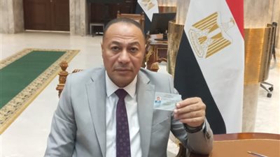 النواب الجدد يتسلمون كارنيه عضوية مجلس النواب 