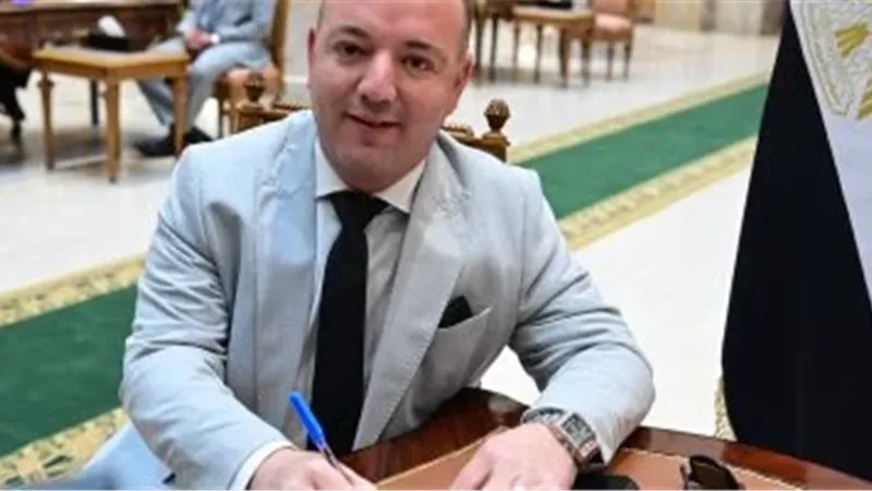 النائب محمد مصطفى