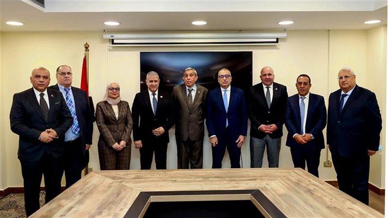 خلال اللقاء