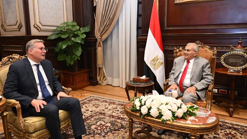 المستشارعصام فريد