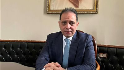 ياسر حسان يتقدم باستقالته من منصب أمين صندوق الوفد