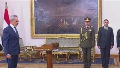 المستشار هاني عازر يؤدي اليمين الدستورية امام الرئيس عبد الفتاح السيسي