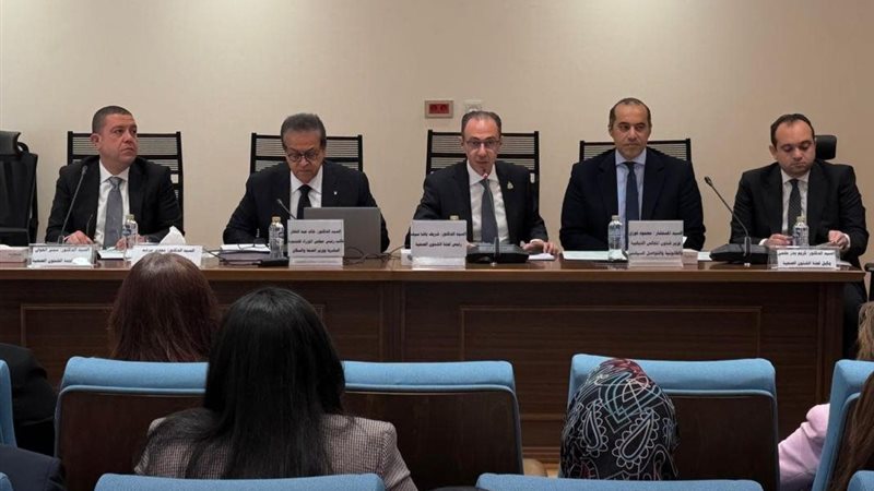 لجنة الشئون الصحية