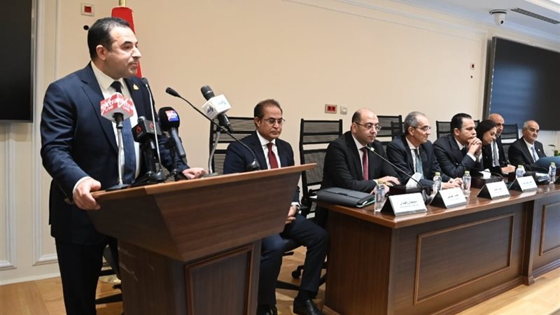 اجتماع لجنة الاتصالات