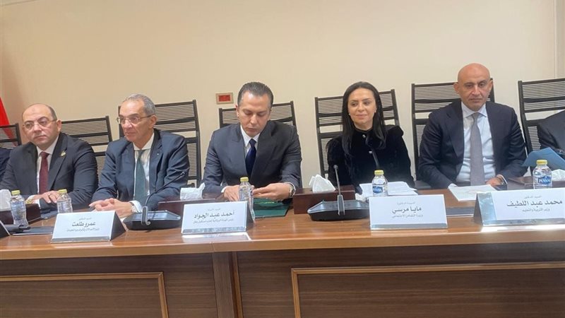 اجتماع لجنة الاتصالات