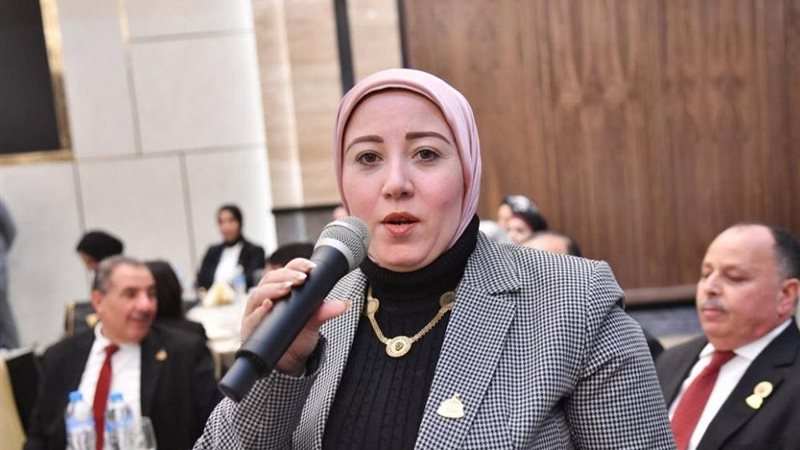 النائبة نهي الأزهري