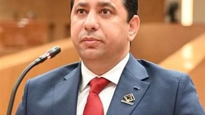 طلب إحاطة بشأن تدني أجور المعلمين وتأثيرها على جودة التعليم