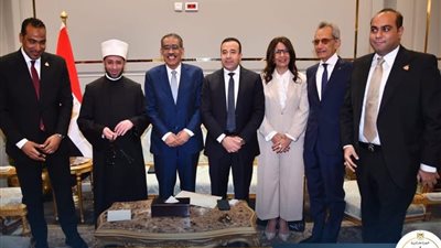 وزير شئون المجالس النيابية يحضر مناقشات لجنة الاتصالات بالنواب 