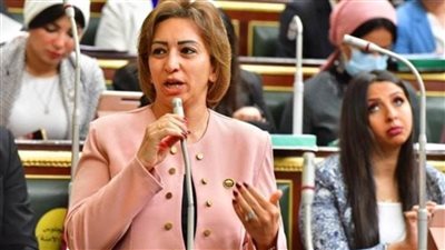 طلب احاطة بشأن الاعتداء البدني على معلم أثناء تأدية عمله داخل مدرسة رسمية