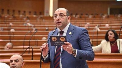 النائب أحمد العطيفي 