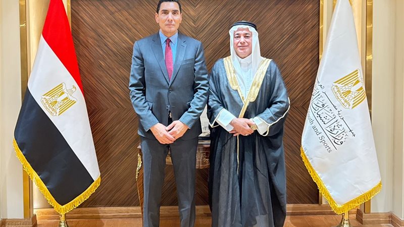 النائب سعيد العماري يلتقي نبيل جوهر وزيرالرياضة 