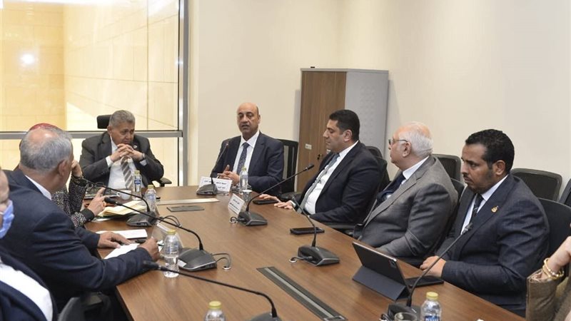  لجنة التعليم والبحث العلمي