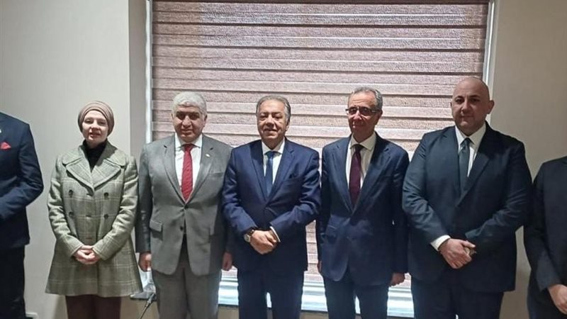 جانب من اجتماع اللجنة