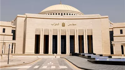 طلب إحاطة  بشأن استمرار تأخر صرف حقوق المعلمين العاملين بالحصة 