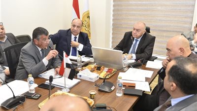 اجتماع لجنة النقل والمواصلات 