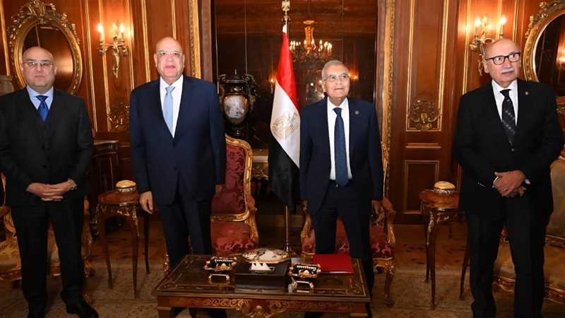 إفطار مجلس الشيوخ