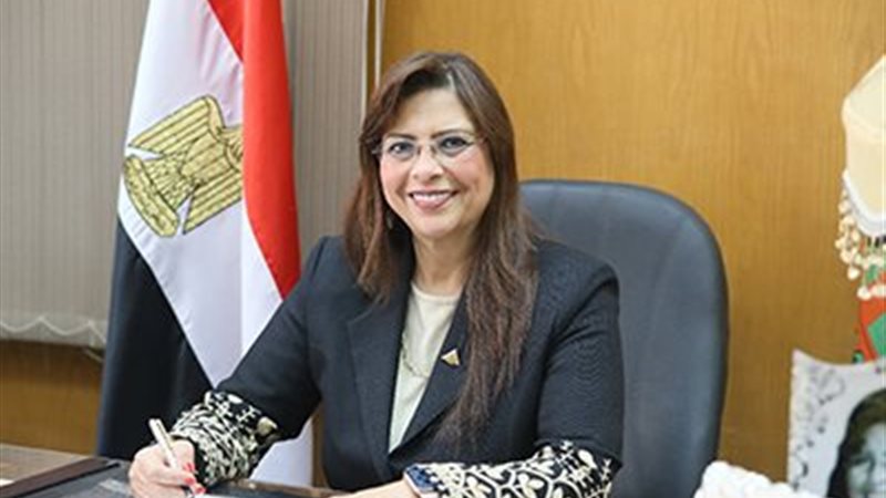 الدكتورة راندا مصطفي