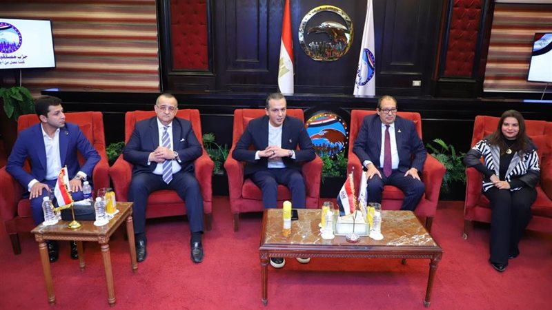 مستقبل وطن يستقبل