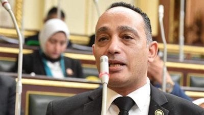 طلب إحاطة خاص باستمرار العمل بقرار يتعلق بتنظيم الإجازات الدينية للمسيحيين