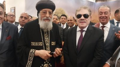 الوفد يقدم التهنئة لقداسة البابا تواضروس الثاني بمناسبة عيد القيامة المجيد