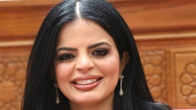 النائبة زينب بشير  