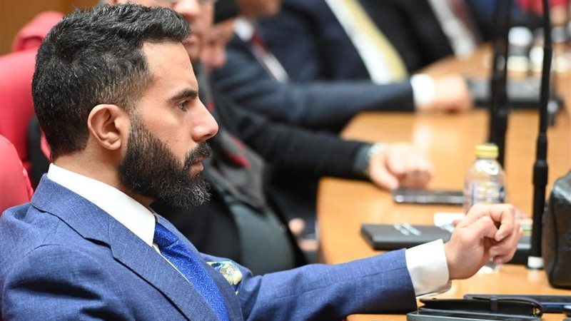 النائب إسلام أكمل