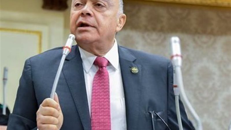 النائب وحيد قرقر