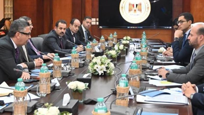 اجتماع لتعزيز دور البورصة السلعية 