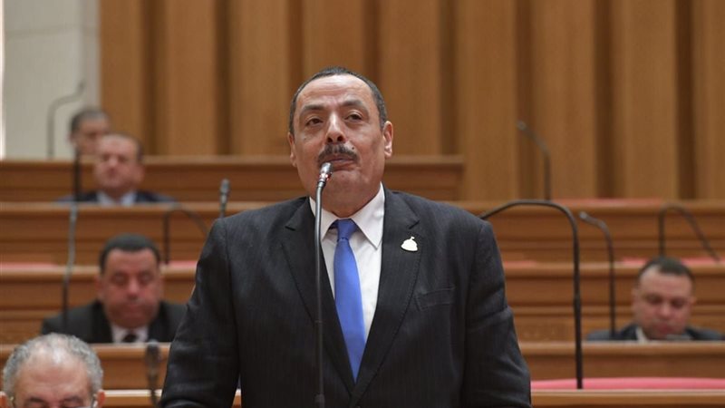 النائب أشرف أمين