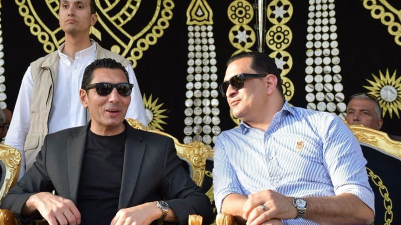 وزير الرياضة والنائب