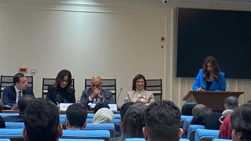 اجتماع لجنة الاتصالات