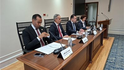اجتماع لجنة الاتصالات 