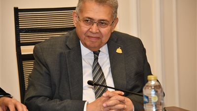  الدكتور أشرف الشيحي 