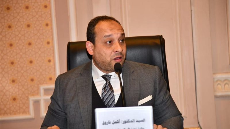 النائب أكمل فاروق