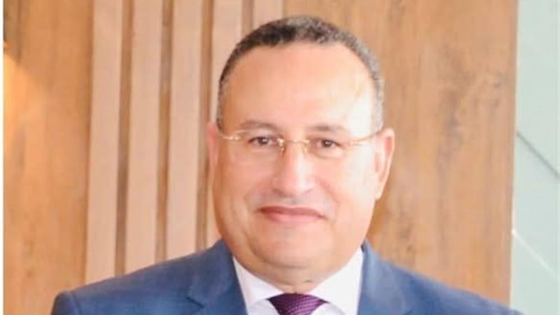 الدكتور عبدالعزيز قنصوة