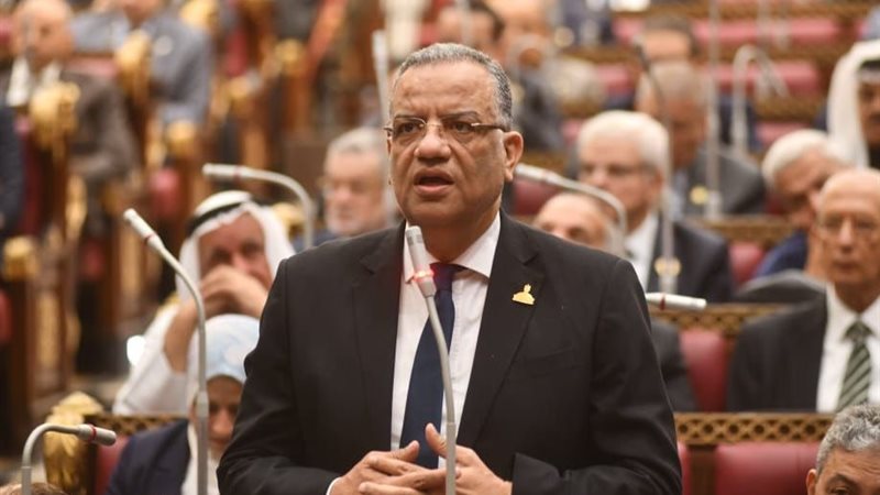الدكتور محمود مسلم