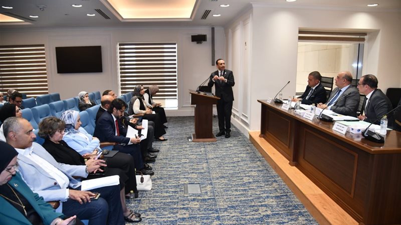 اجتماع لجنة الصحة