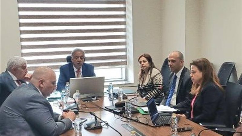 اجتماع لجنة الشئون
