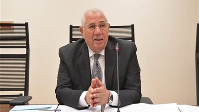 السيد القصير 