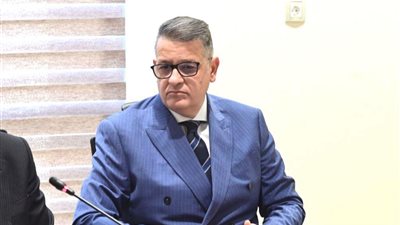 النائب طارق رضوان  