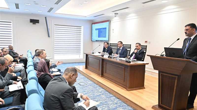 اجتماع لجنة الصناعة 