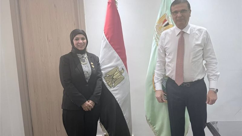 النائبة مريم العزب