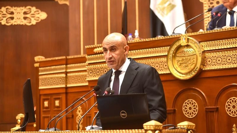  وزير التربية والتعليم 