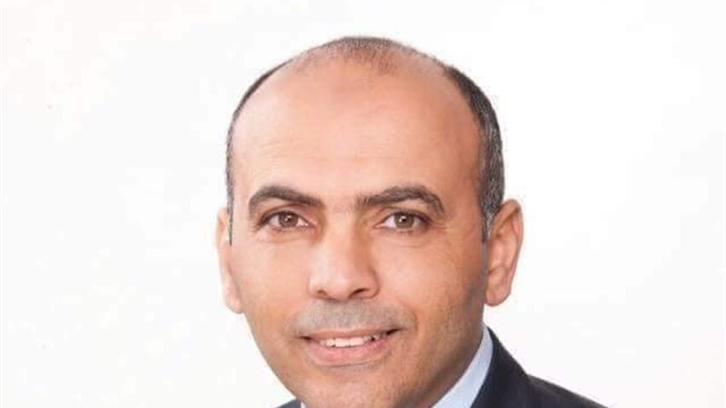  الدكتور جمال أبو